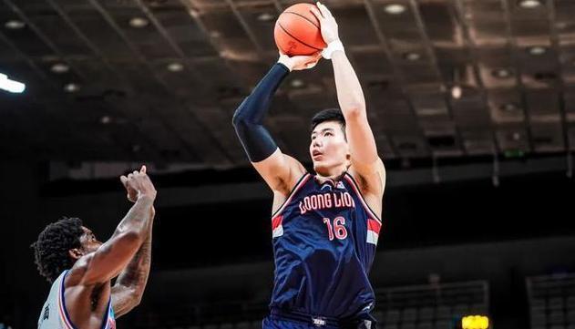 熊猫在线入口 -包含赛前体能课后，深圳男篮遗憾出局备战NBA总决赛，态度坚定，资深球员宣示担当的词条