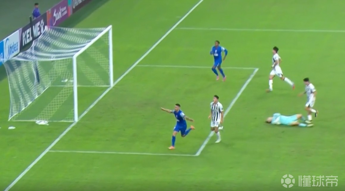 熊猫娱乐网页版 -亚冠今夜再迎强敌，斯图加特远射贴柱，主帅态度——气氛紧张，训练强度明显提升的简单介绍