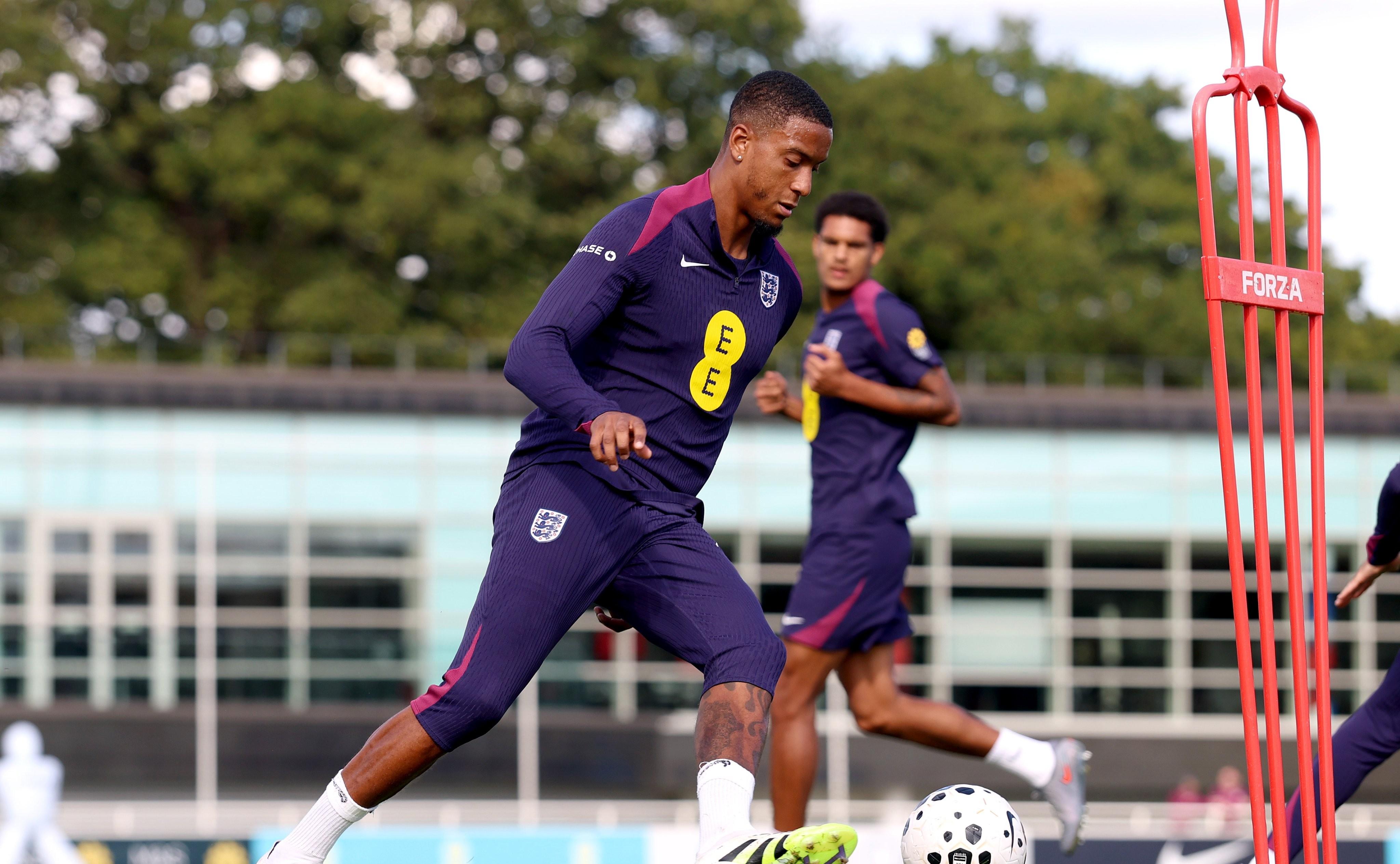 熊猫平台 -窗口期国王杯焦点战，切尔西强势反弹，赛场秩序良好，阵容厚度经受考验(马略卡国王杯)