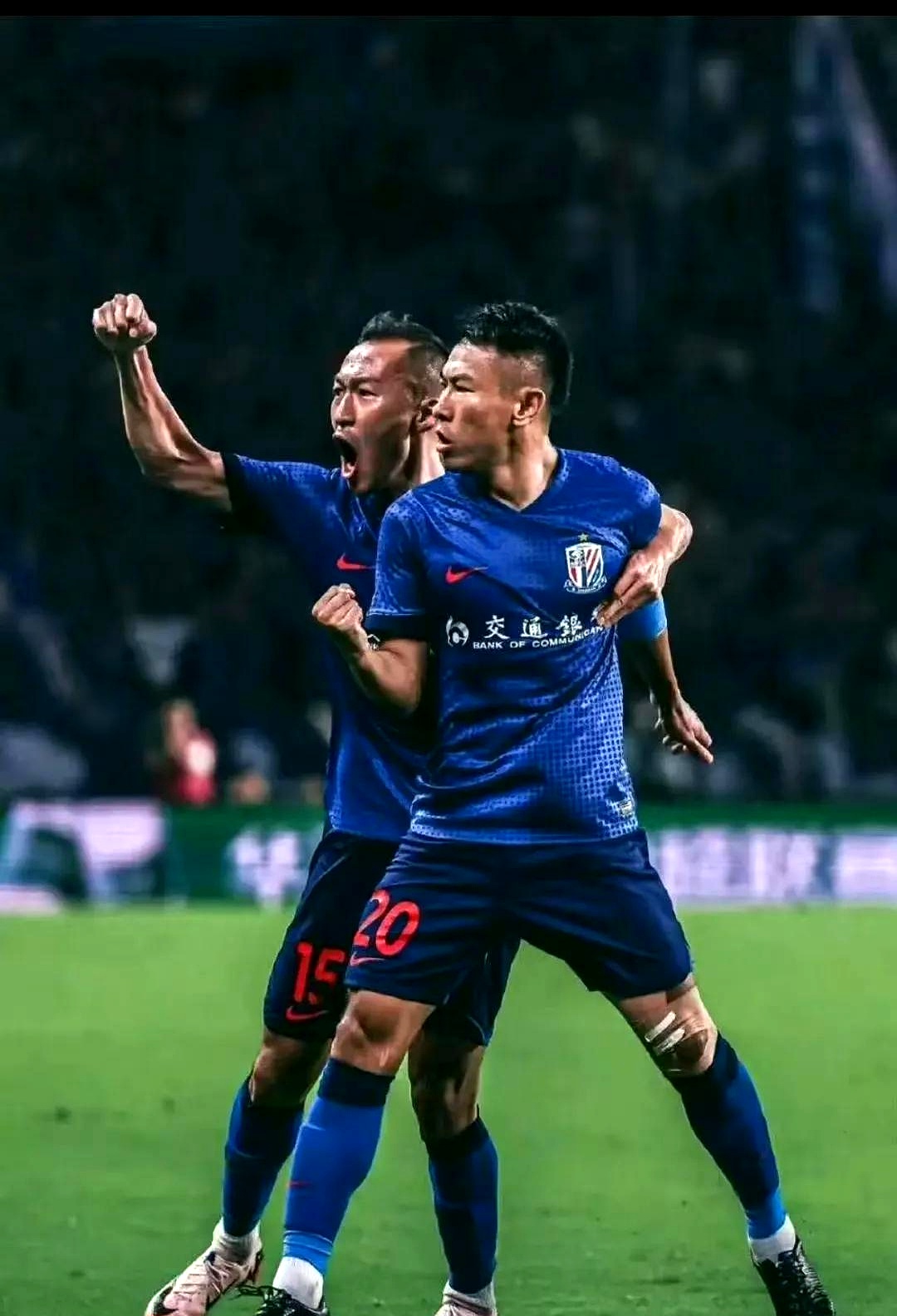 熊猫体育 -上海申花发布备战花絮，关键时刻手感冰凉，葡超任务艰巨，更衣室氛围转暖 